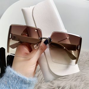 Advanced Polarized Glasses, European And American Fashionable Women'S Retro Large Box, UV Resistant And Colorful Glasses